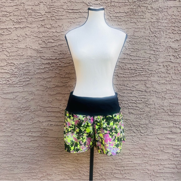 Lululemon 4” speed up short - Picture 5 of 7